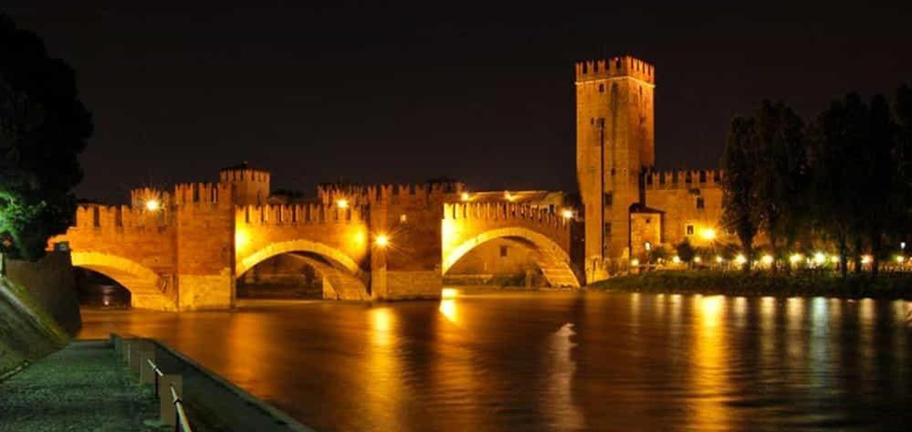 Verona City Arsenale Apartment Exterior foto